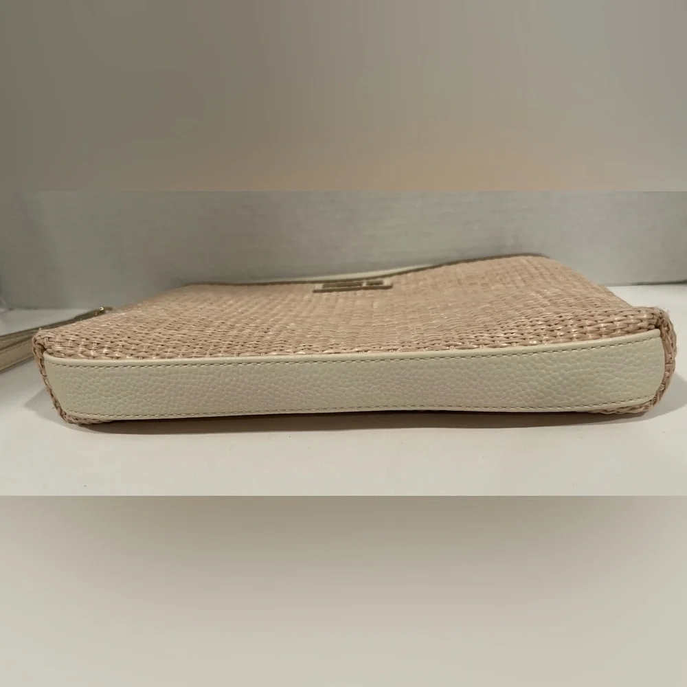 NWOT Nanette Lepore Beige and Cream Hand-Woven Straw Wristlet Clutch